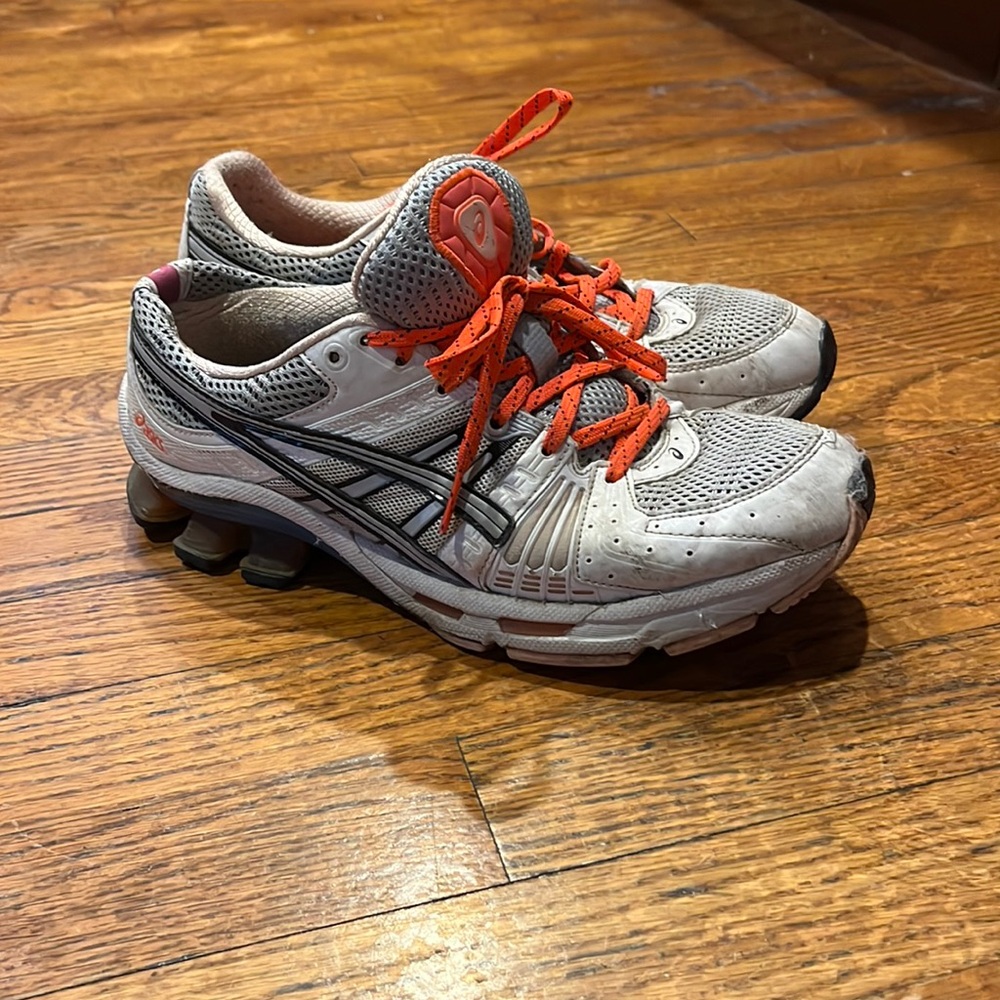 ASICS Women's Gel-Kinsei OG Sneakers